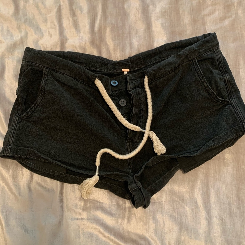 Linen shorts